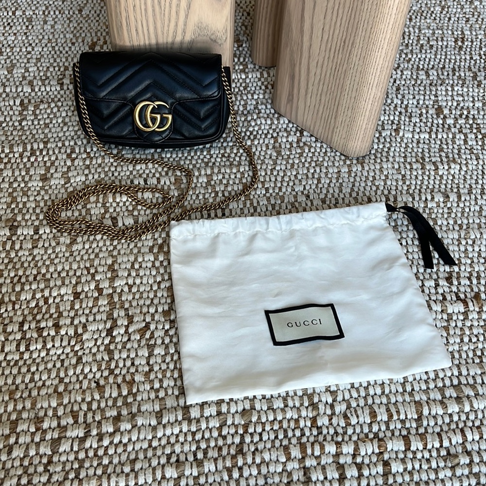 Gucci Marmont Super Mini Bag